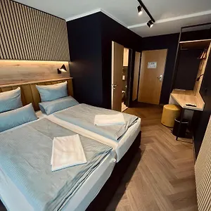  Hostel Sleps